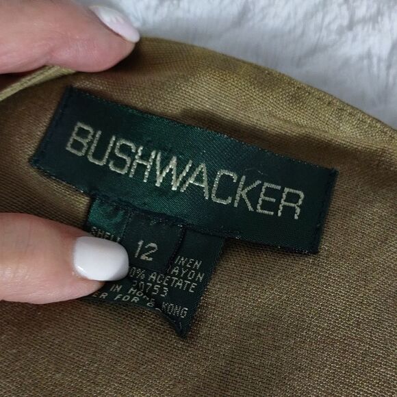 Bushwacker Linen Embroidered Woman's Vest - Picture 6 of 7